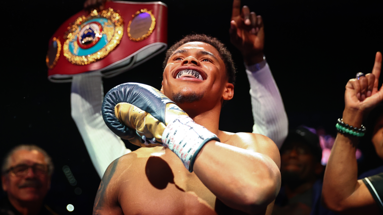 shakur-stevenson-belt-smile.png