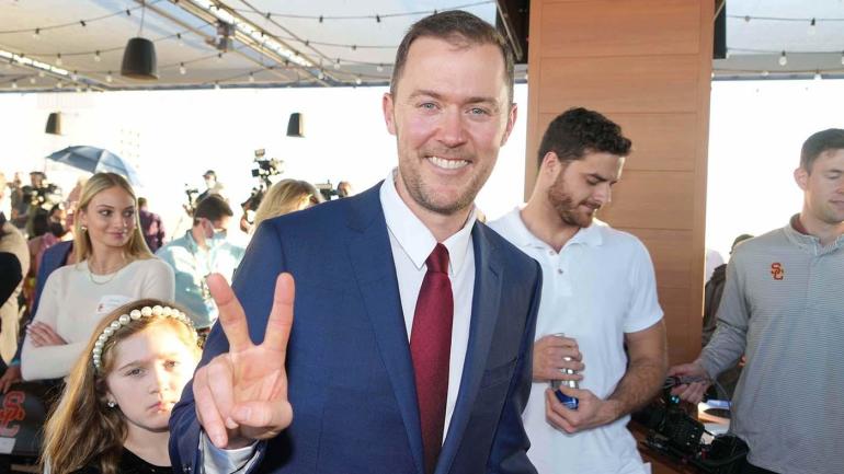 lincoln-riley-usc.jpg