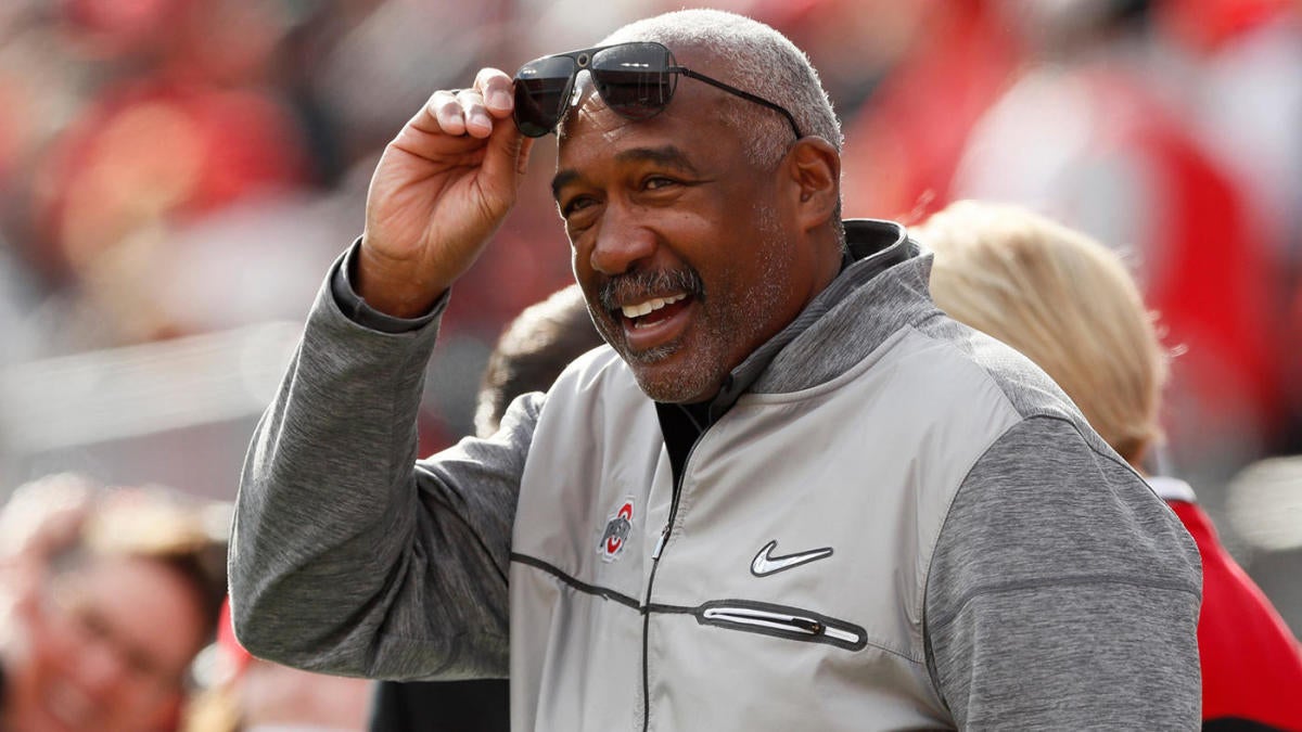 Ohio State AD Gene Smith suggests College Football Playoff, not NCAA, should govern sport’s highest level