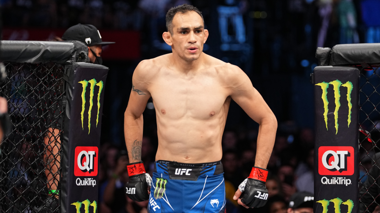 tony-ferguson-dariush-fight-getty.png