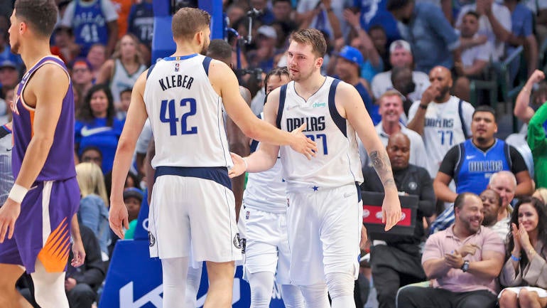 maxi-kleber-luka-doncic-mavericks-usatsi.jpg