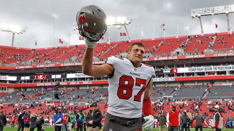 rob-gronkowski-buccaneers-getty.jpg