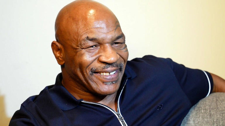 Mike Tyson tidak akan menghadapi tuntutan pidana karena meninju penumpang maskapai yang melecehkannya