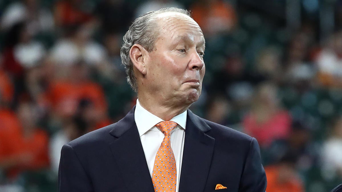 Jim Crane is Bullish on the Astros' Championship Chances, Thanks Fans For  Paying the Bills