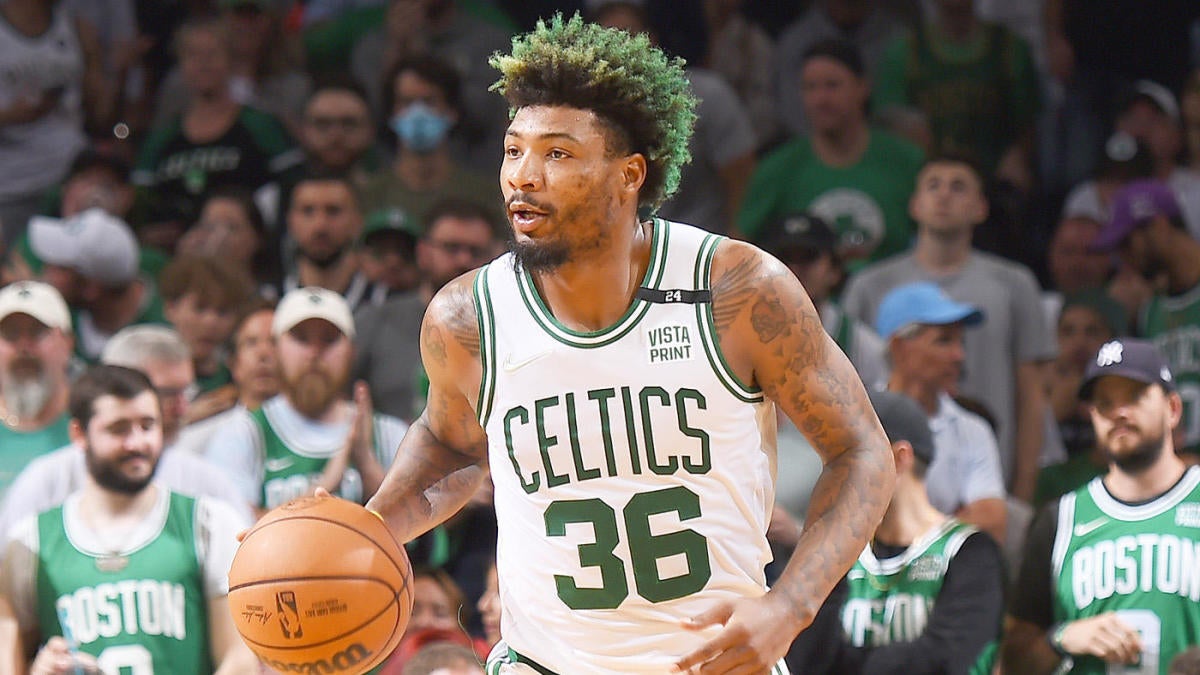 Celtics' Marcus Smart draws Game 7-changing 3-shot foul on Giannis ...