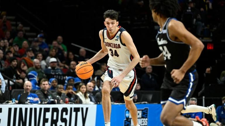 Chet Holmgren 2022 NBA Draft scouting report: Mengapa Gonzaga 7-kaki C adalah kandidat untuk dipilih No. 1 Chet Holmgren 2022 NBA Draft scouting report: Mengapa Gonzaga 7-kaki C adalah kandidat untuk dipilih No. 1