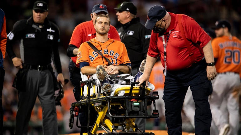 Pemain tangan kanan Astros, Jake Odorizzi dikartu merah setelah menderita cedera kaki kiri vs. Red Sox