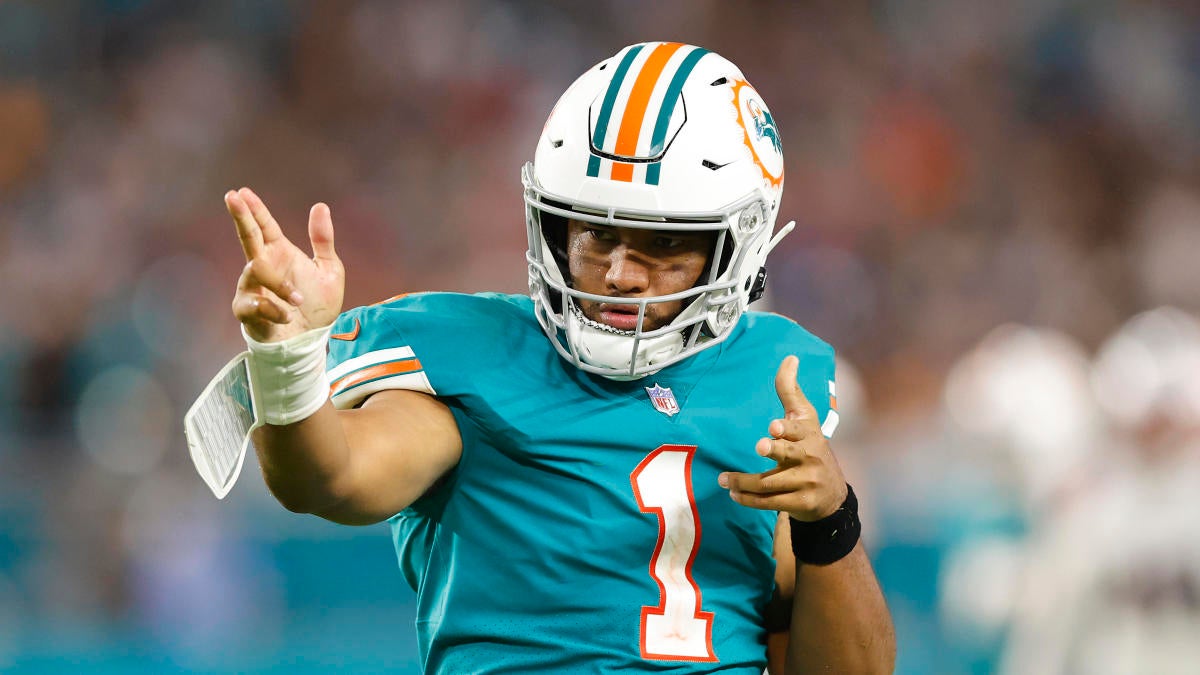 Las Vegas Raiders vs. Miami Dolphins notebook: Is Jarrett Stidham actually  kind of good?