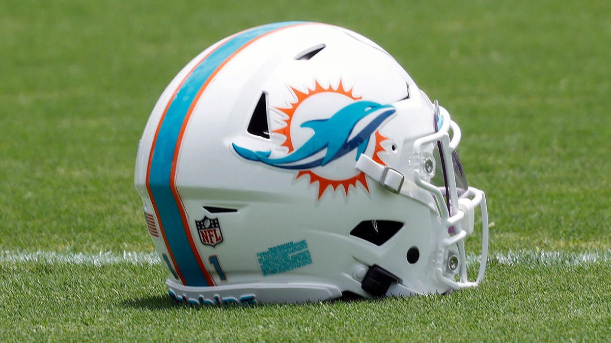 Recruit Miami Dolphins