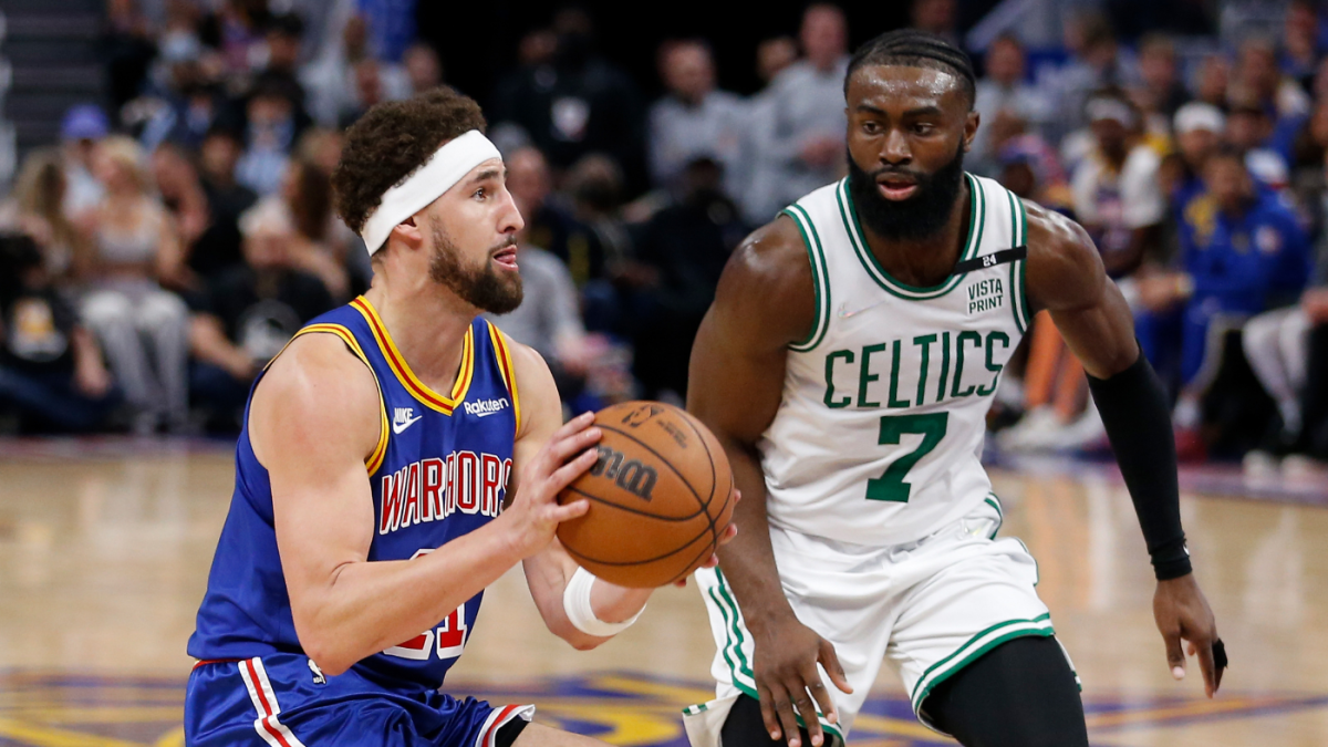 NBA championship odds 2022-23: Celtics, Warriors among four teams listed as  co-favorites to win the title - DraftKings Network