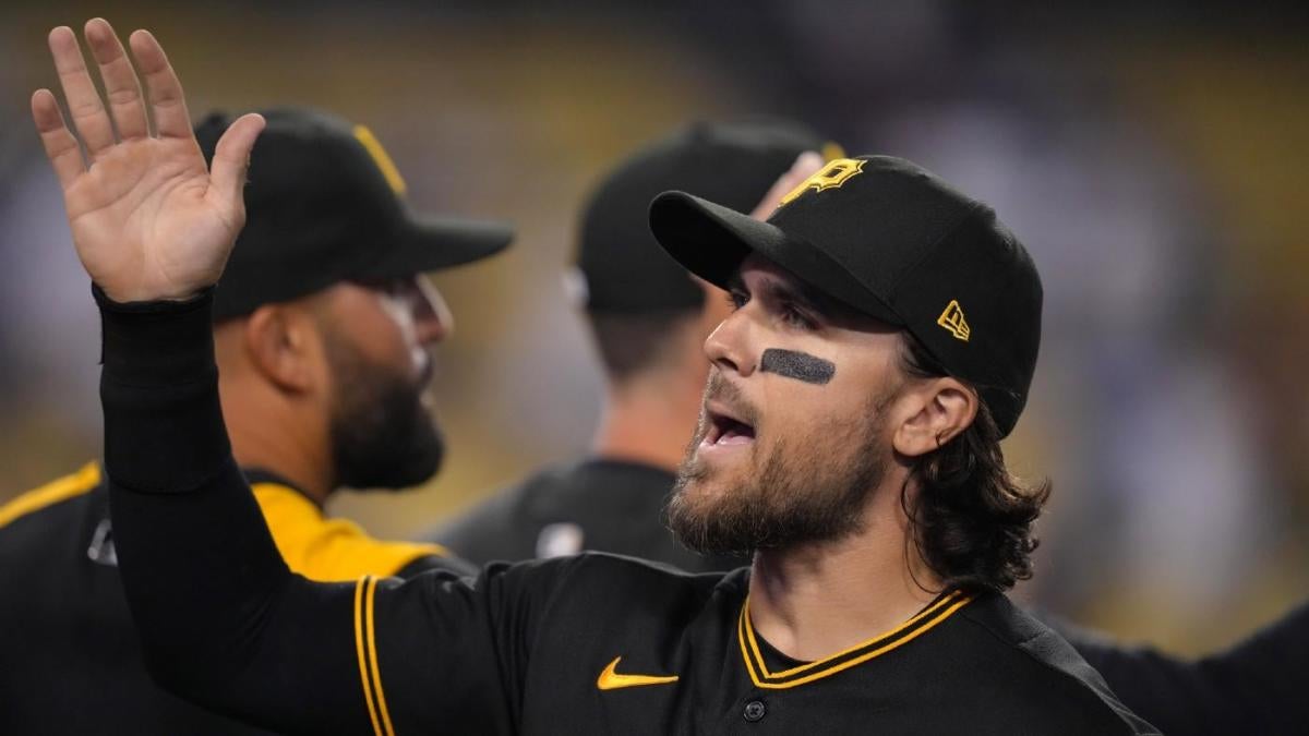 Pittsburgh Pirates on X: Sunday sweep 🧹 #RaiseIt   / X