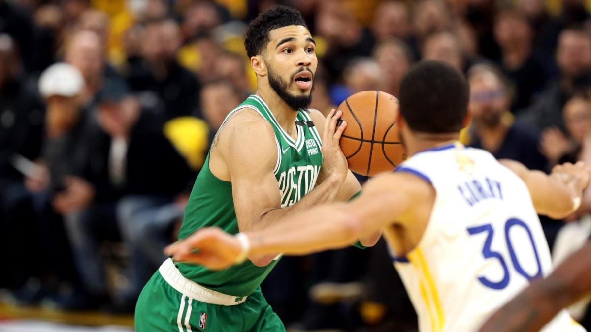 Celtics shock Warriors with comeback for the ages in Game 1 | Top 25 NFL players 25 or younger in 2022