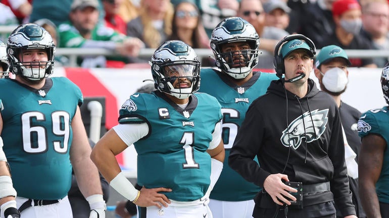 Shane Steichen dari Eagles mengambil alih tugas play-calling penuh waktu di bawah Nick Sirianni untuk tahun 2022