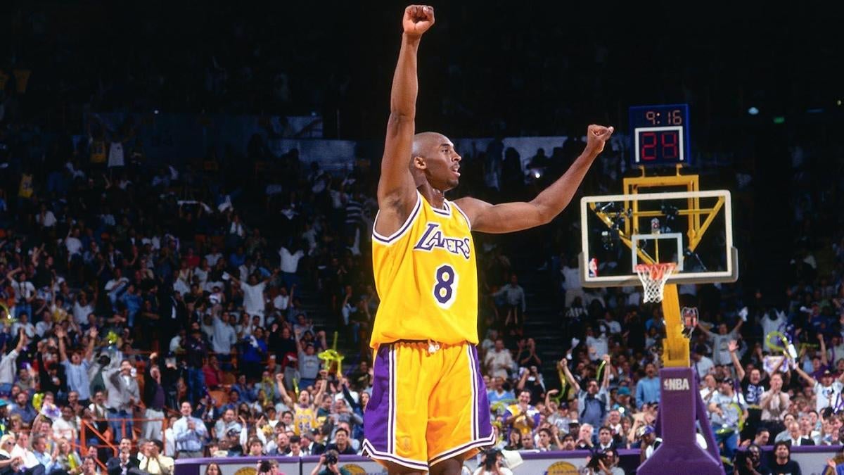 Kobe Bryant game-worn Lakers jersey from rookie season sells for $2.73M 