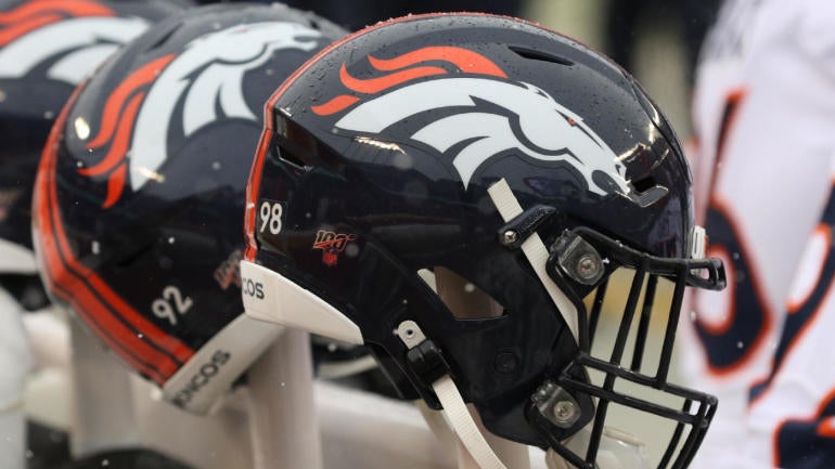 broncoshelmet.jpg