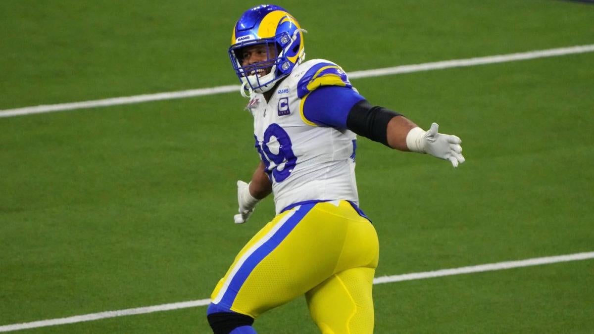 Aaron Donald lands record-setting contract from Rams, plus non