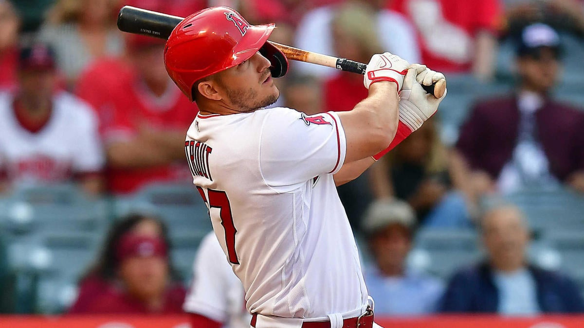 Angels’ losing streak reaches franchise-record 13 games; Mike Trout leaves game with groin tightness