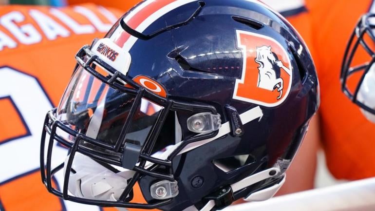 broncos-helmets.jpg