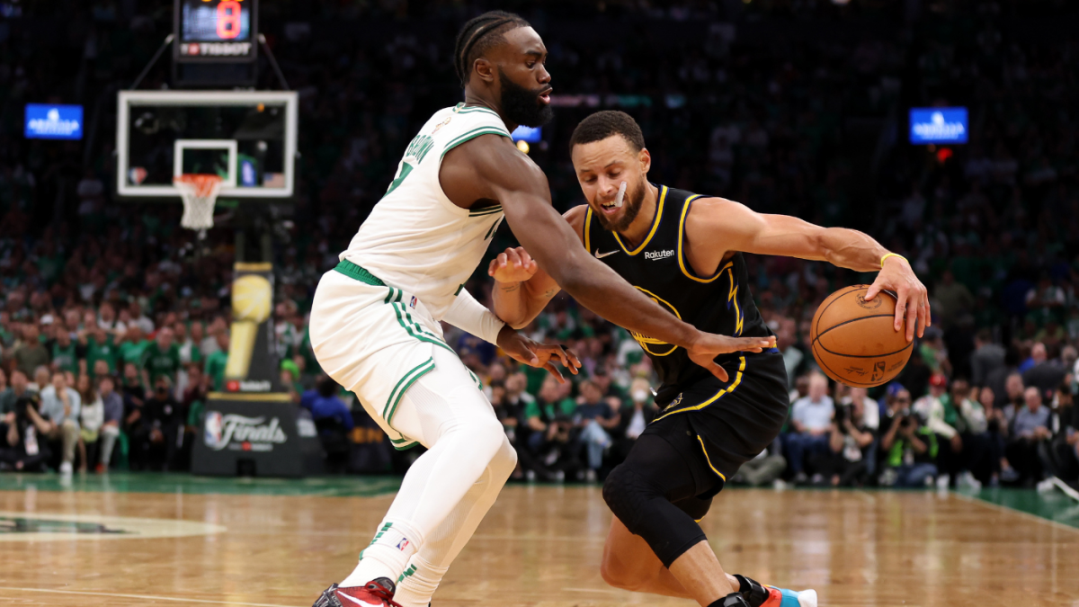 2022 NBA Finals: Warriors complete rare seven-point possession in Game 3 loss vs. Celtics