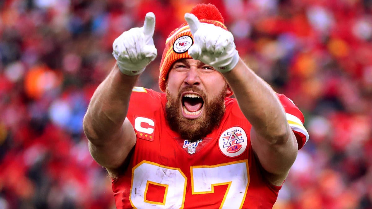 2022 NFL season: Non-QBs each team can't afford to lose, from Chiefs' Travis Kelce to Cowboys' Micah Parsons