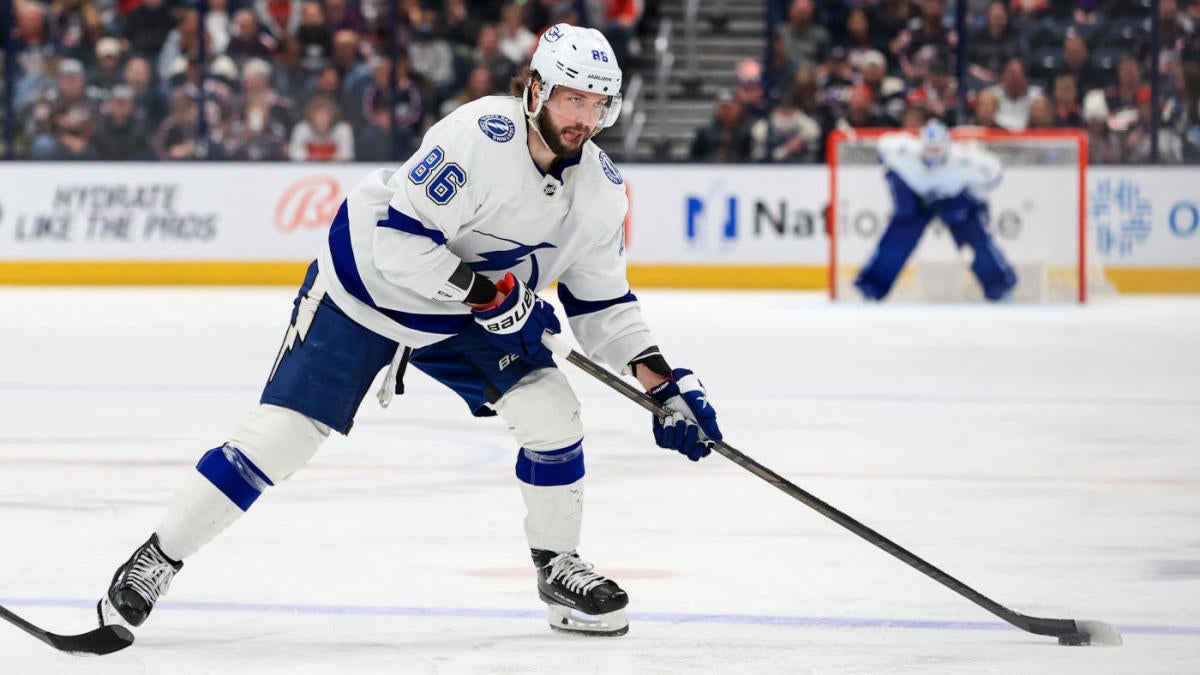 Lightning vs. Avalanche odds, prediction: 2022 Stanley Cup Final picks ...