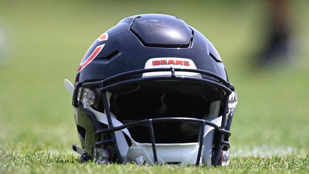 Chicago Bears: Why players are wearing padded helmets