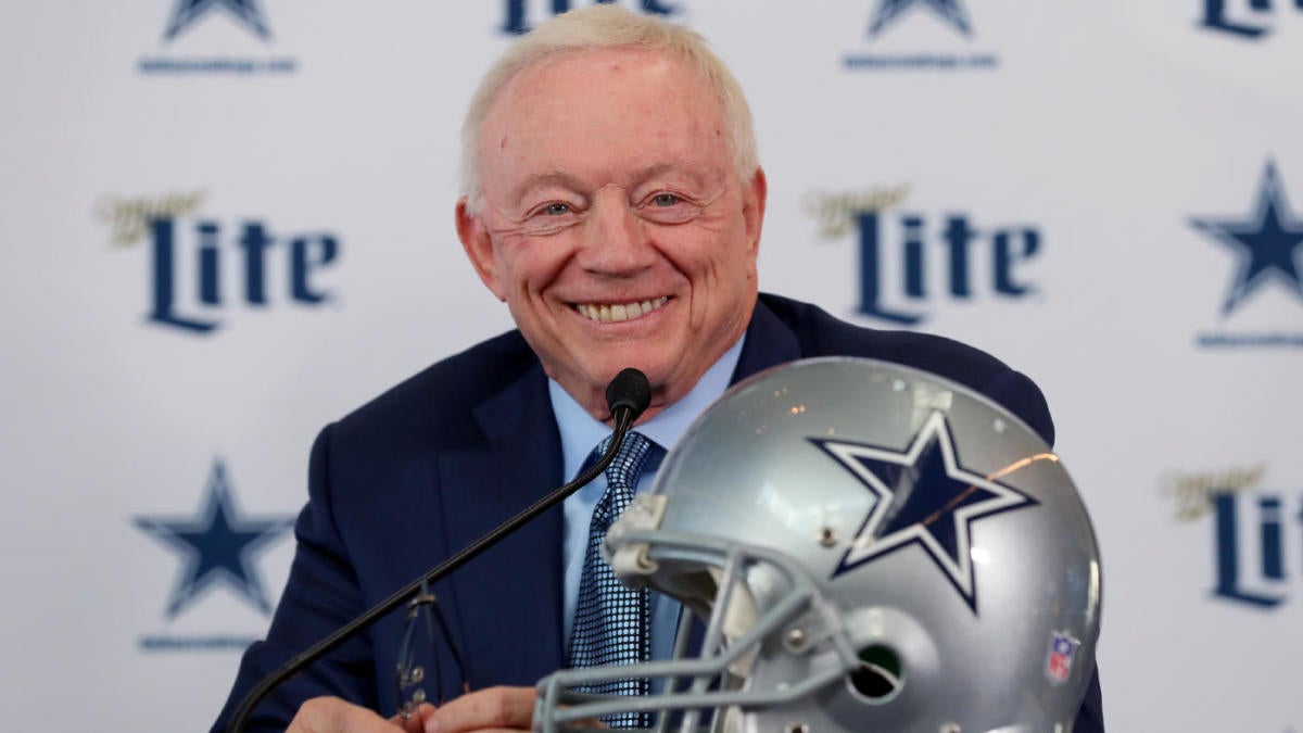 Cowboys News: 10 plays that defined 2021; Jerry Jones speaks on Payton