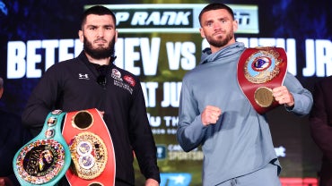 beterbiev-smith-jr-presser.png