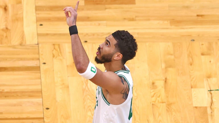 Jayson Tatum Celtics tidak mengharapkan untuk membutuhkan prosedur di bahunya di luar musim
