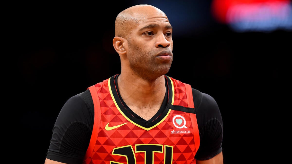 ESPN on X: Vince Carter is the last starter from the 2001 NBA All-Star  game to retire. These lineups produced: ∙ 91 All-Star game selections ∙ 12  NBA championships ∙ 6 Hall