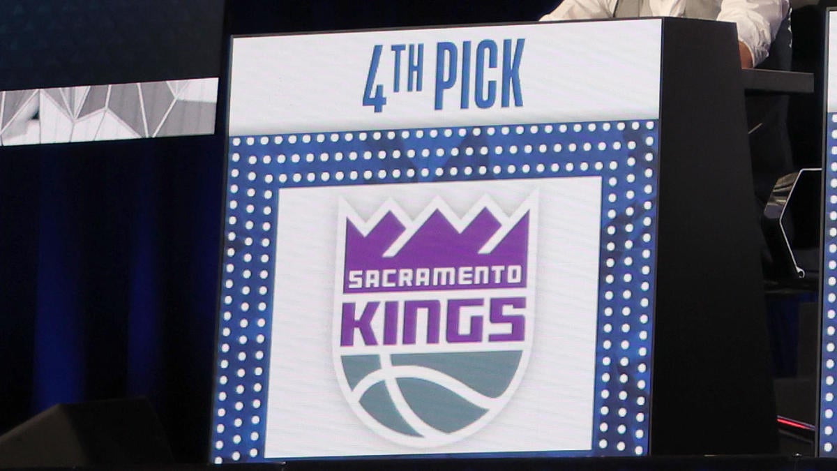 NBA Rumors: Lakers Trade For Kings' Davion Mitchell In Bold Proposal