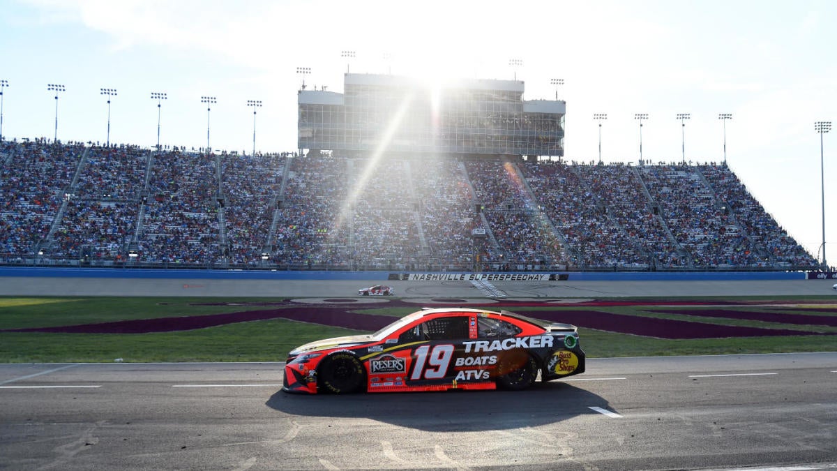 NASCAR Daily Fantasy Helper: Enjoy Illinois 300