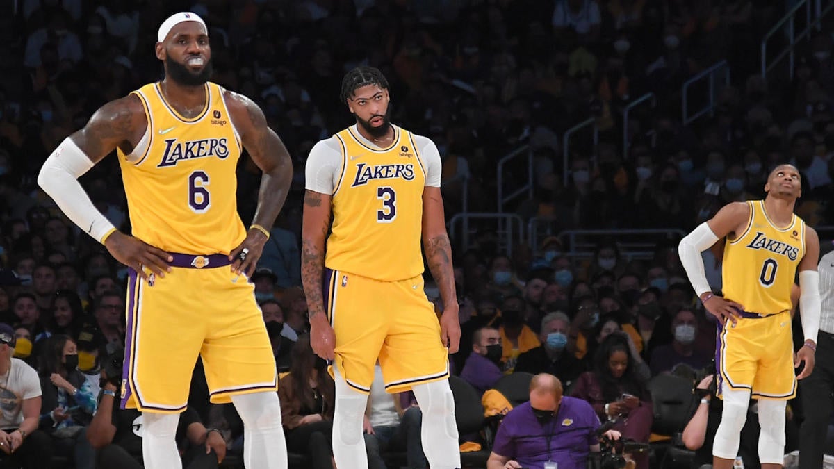 Lakers: LeBron James, Dennis Schröder had matching dance after huge 3