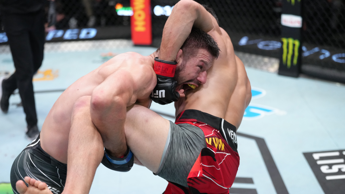 UFC Fight Night results, highlights: Mateusz Gamrot takes hard fought decision over Arman Tsarukyan