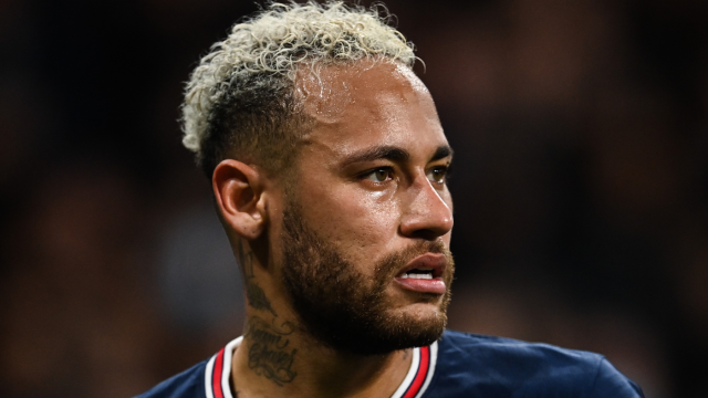 Neymar In White Jersey From Paris Saint Germain PNG