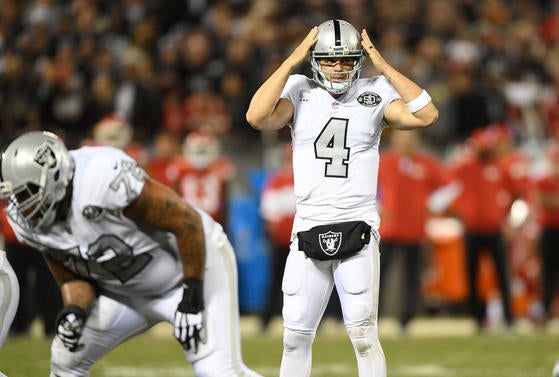 Kansas City Chiefs v Oakland Raiders