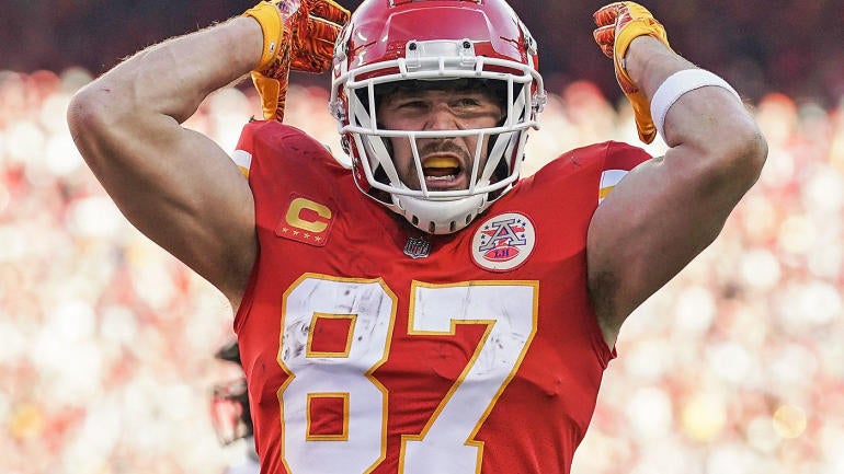 travis-kelce-2-1400-us.jpg
