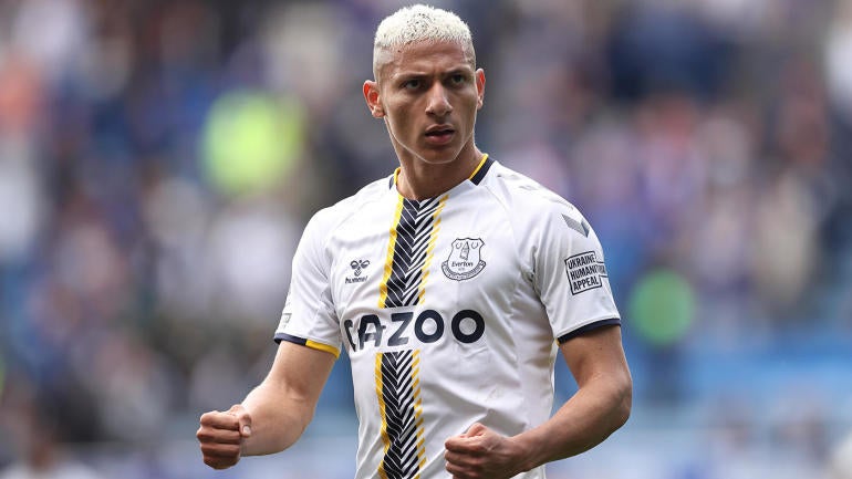 Leicester City v Everton - Premier League