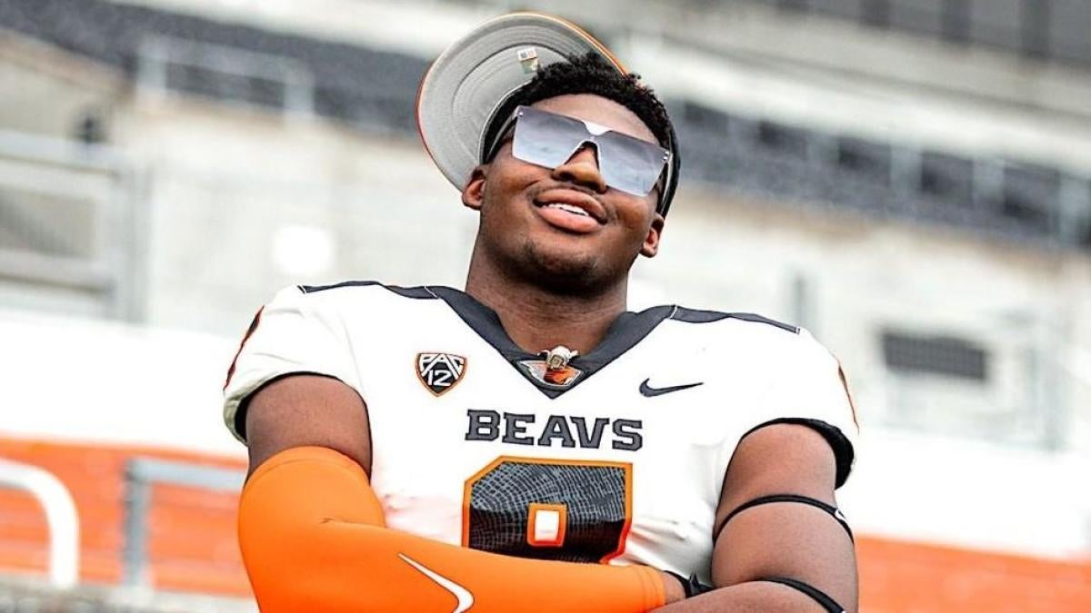 Oregon State football recruiting 4star DL Kelze Howard commits to