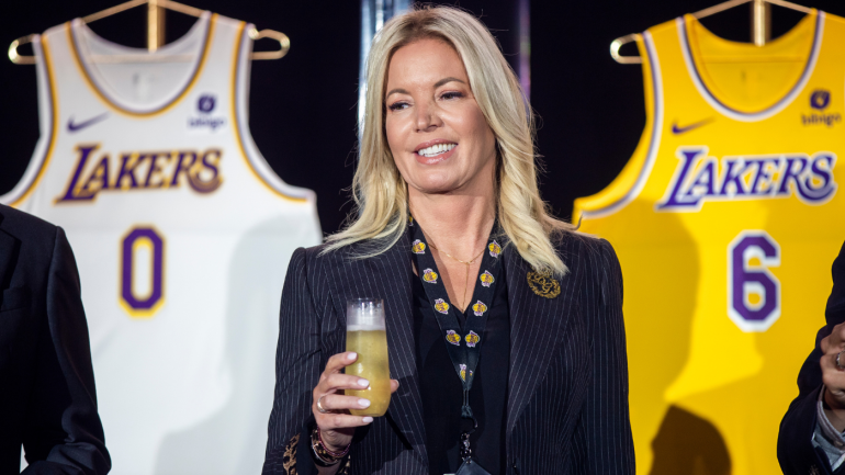 jeanie-buss-lakers-getty.png