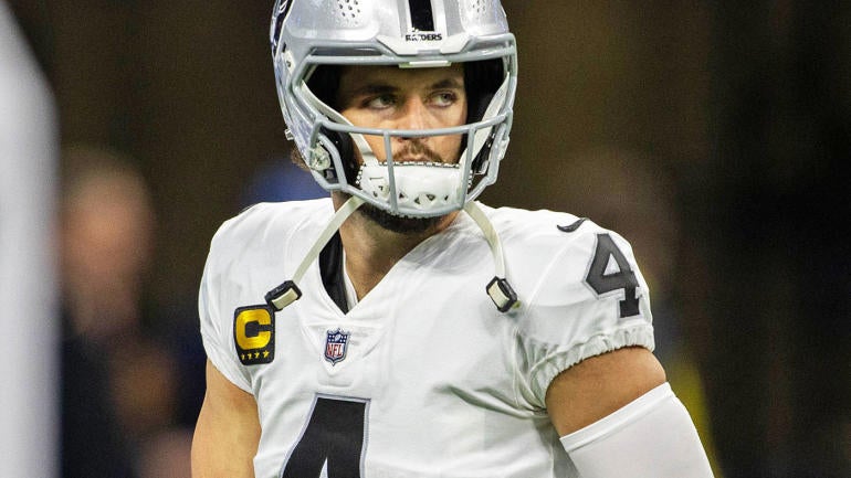 derek-carr-1400-us.jpg
