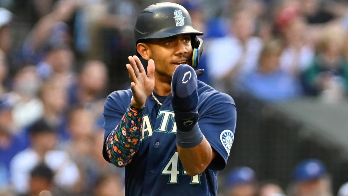 Mariners close to signing star rookie Julio Rodríguez to 14-year contract extension per reports – CBS Sports