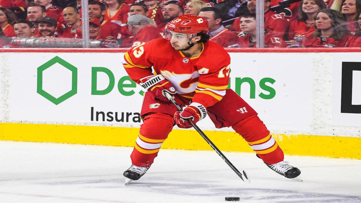 NHL Free Agency Tracker Johnny Gaudreau Signs With Blue Jackets