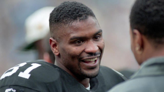 Charles Johnson, Steelers' 1st-round draft pick in 1994, dies at