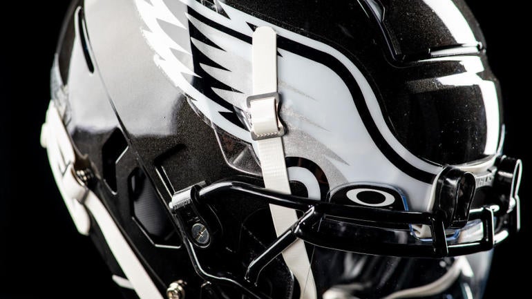 Eagles alternate black helmet