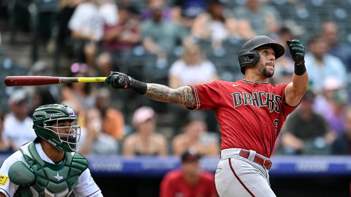 Rays acquire OF David Peralta in trade with D-backs - NBC Sports