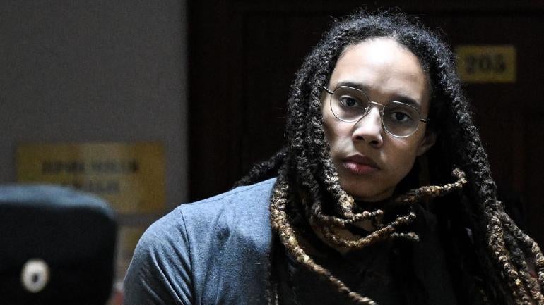 RUSSIA-US-DIPLOMACY-BASKET-COURT