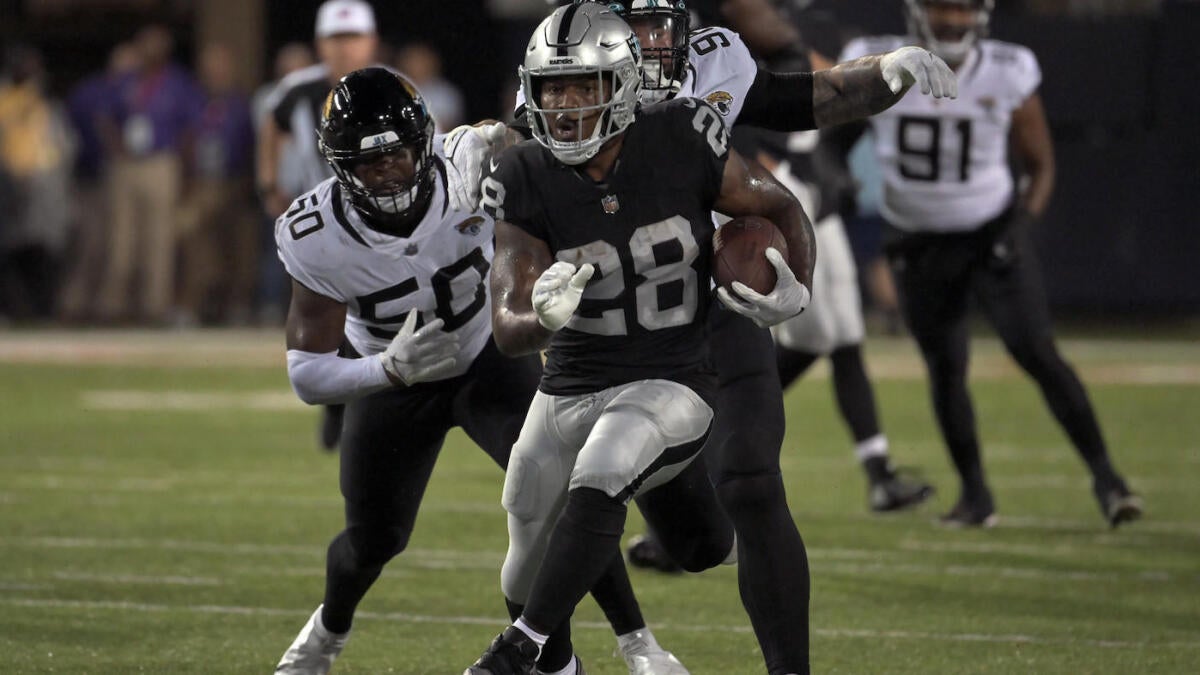 Josh Jacobs options emerge as Raiders star faces crucial moment - Football  - Sports - Daily Express US