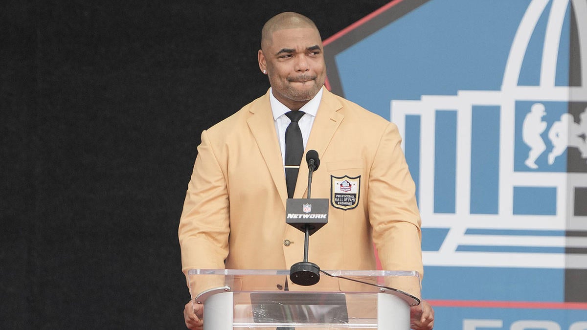 A closer look at the Pro Football Hall of Fame Class of 2022