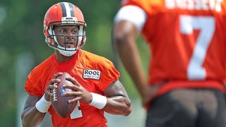 Browns' Deshaun Watson avoids ejection after pushing official